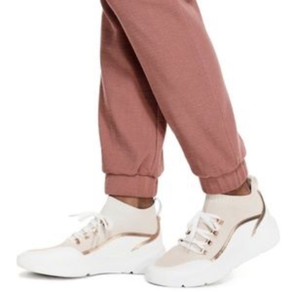 G by Guess Hailee Low-Top Knit Dad Sneakers 9.5